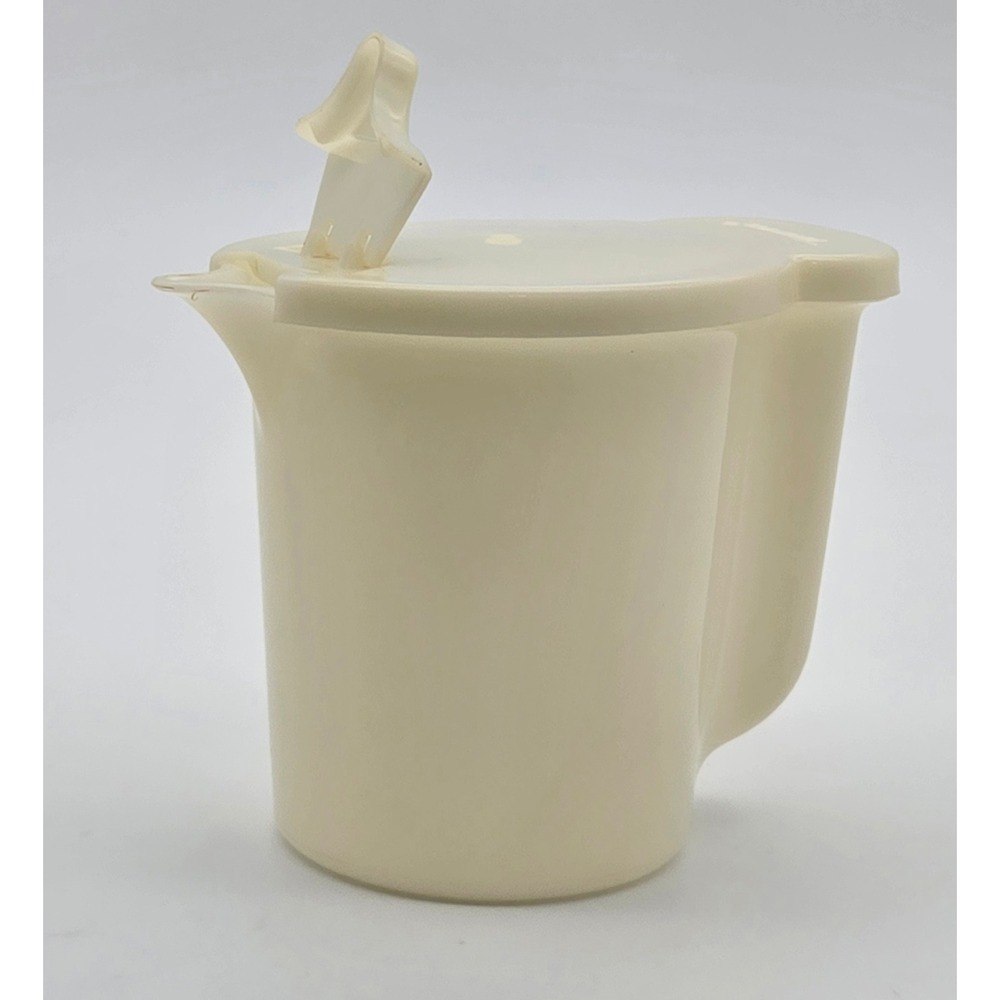 Tupperware Cream Pitcherโ Vintage 574-4 Flip Top USA Made